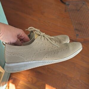 Women's Cole haan zerogrand gold and brown